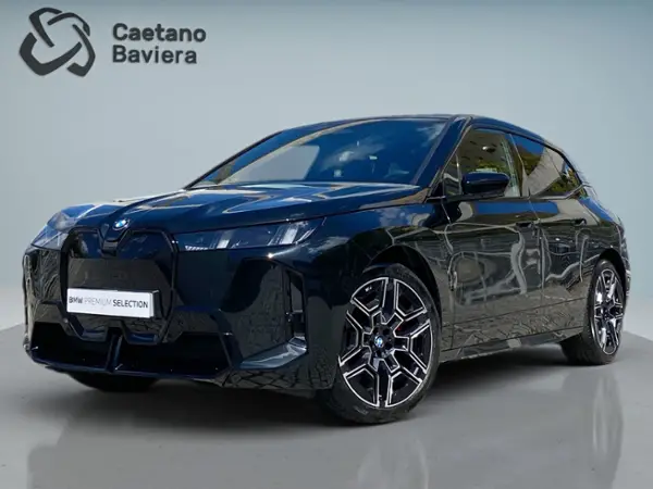 BMW iX